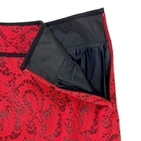 Magaschoni Skirt Vintage Womens 12 Red 3D Textured Paisley Laced Spilt Pencil‎ - Picture 5 of 12